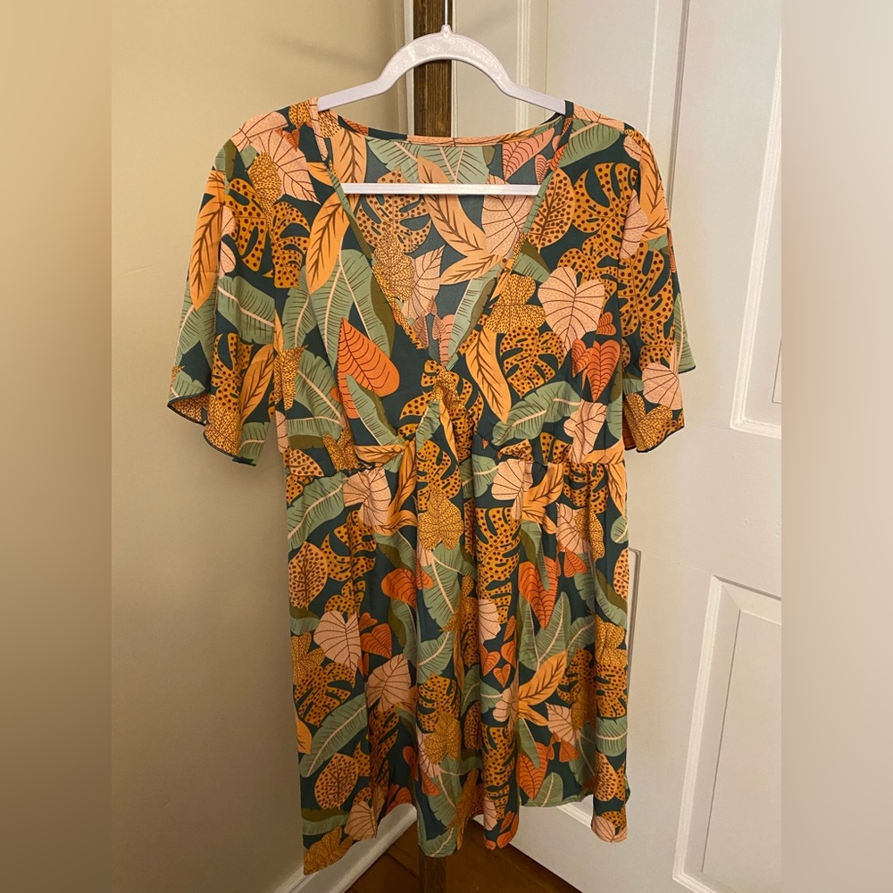 NWT! Tropical print plunging neck dress - coral/multicolored - 12 (0XL)